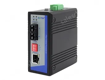 UOTEK 1-Port 100M Network Fiber Optic Transceiver