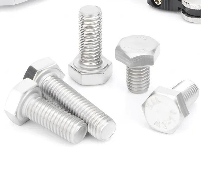 Metric external hexagonal bolts M3*18